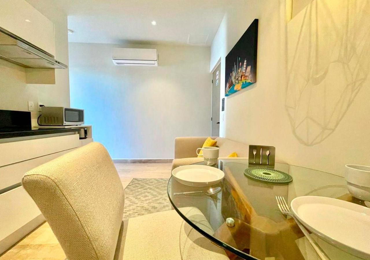 Walking Steps To Gym Jacuzzi And Ocean View Musa Apartamento *